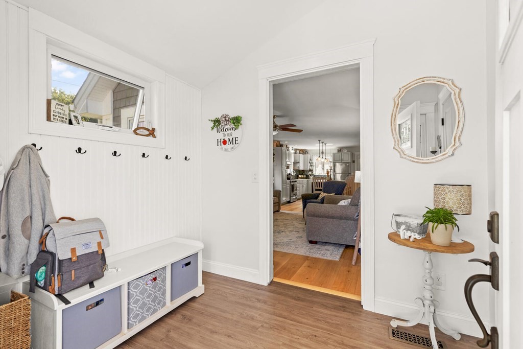 36 School Street Saugus, MA 01906 - Photo 8 of 34 Gallery Image 8