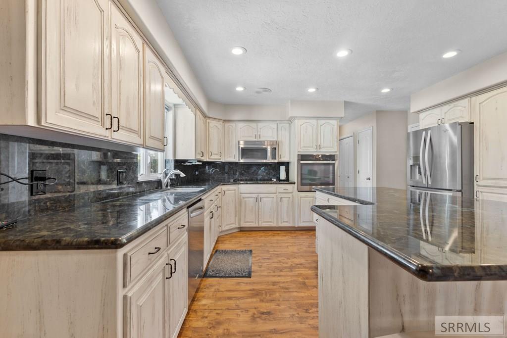 538 East 1250 North Shelley, ID 83274 - Photo 18 of 58