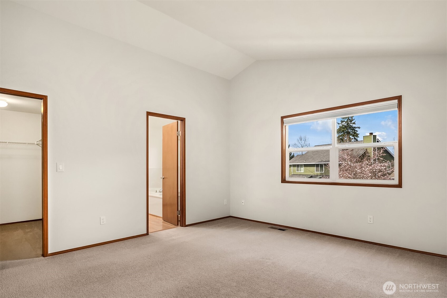 2223 Field Avenue Northeast Renton, WA 98059 - Photo 19 of 32