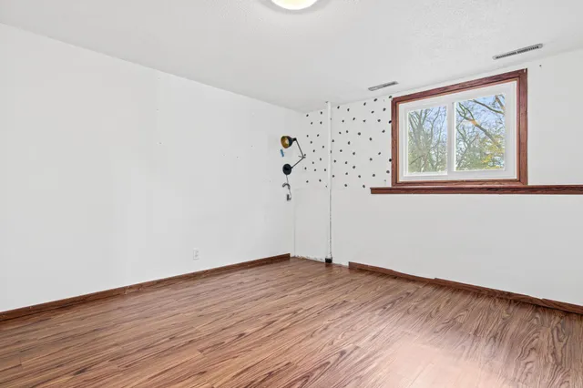 $2,750 | 8481 142nd St Court, Apple Valley, MN 55124