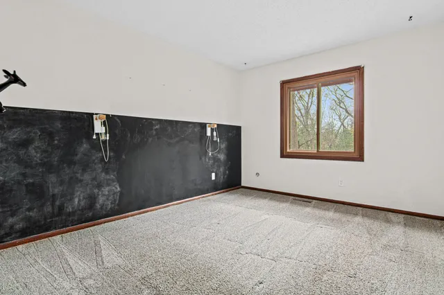 $2,995 | 8481 142nd St Court, Apple Valley, MN 55124