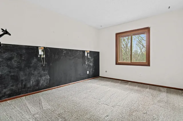 $2,750 | 8481 142nd St Court, Apple Valley, MN 55124