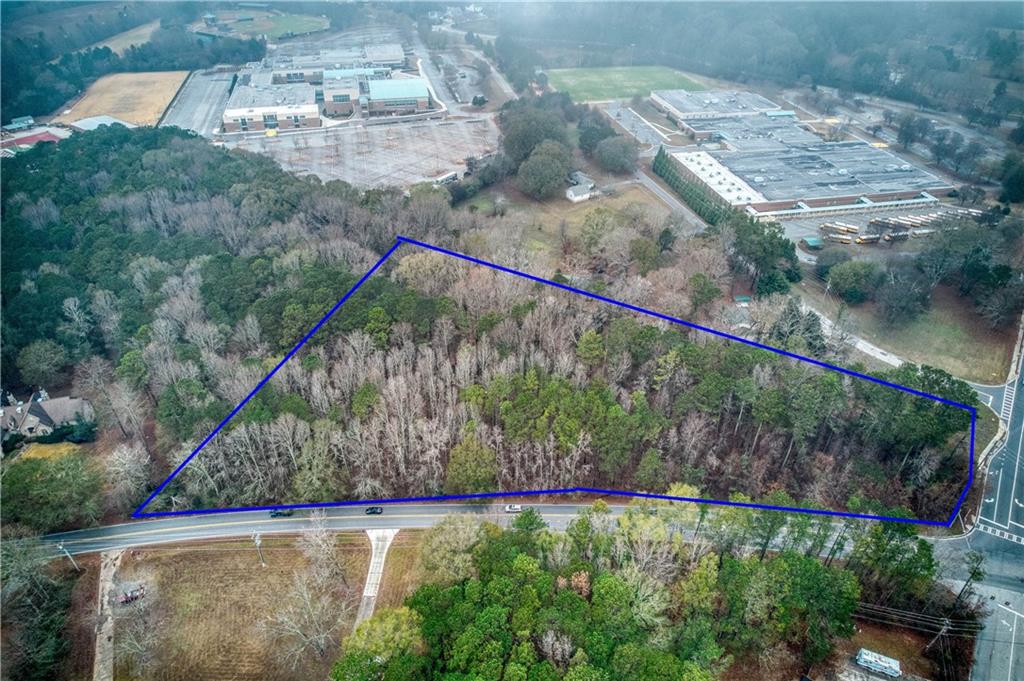 1300 Villa Rica Road Powder Springs, GA 30127 - Photo 6 of 6 a view of a backyard