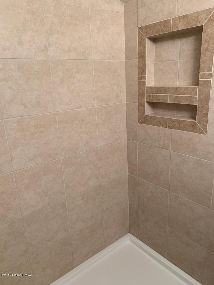 1011 Pendleton Road Pendleton, KY 40055 - Photo 15 of 21 shower