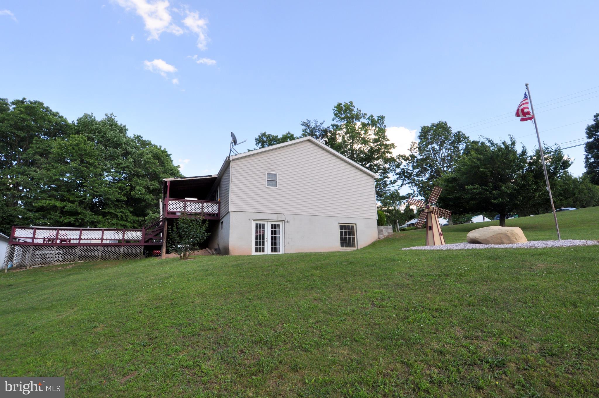475 Morton Grove Road Berkeley Springs, WV 25411 - Photo 41 of 52 Side View