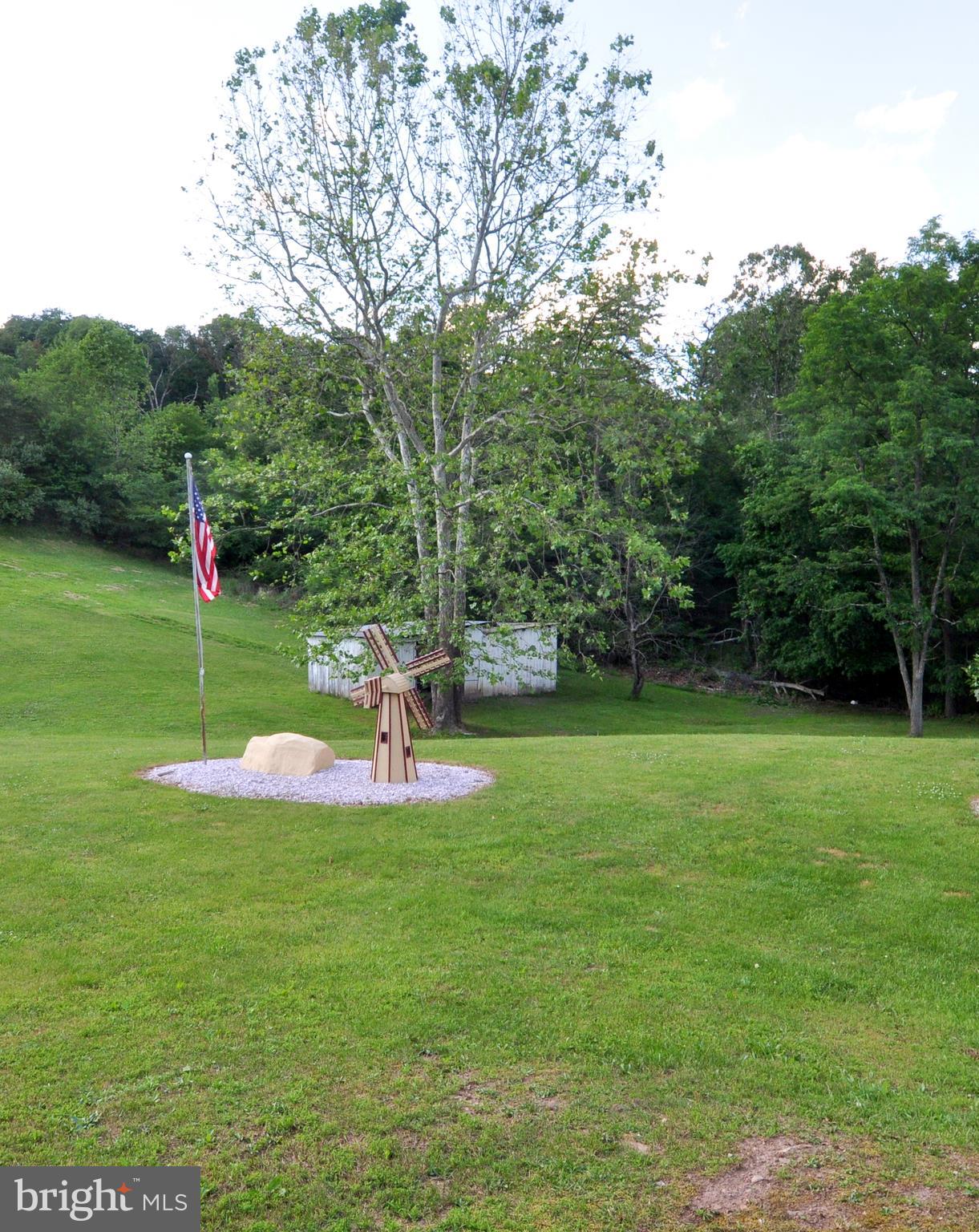 475 Morton Grove Road Berkeley Springs, WV 25411 - Photo 42 of 52 Yard