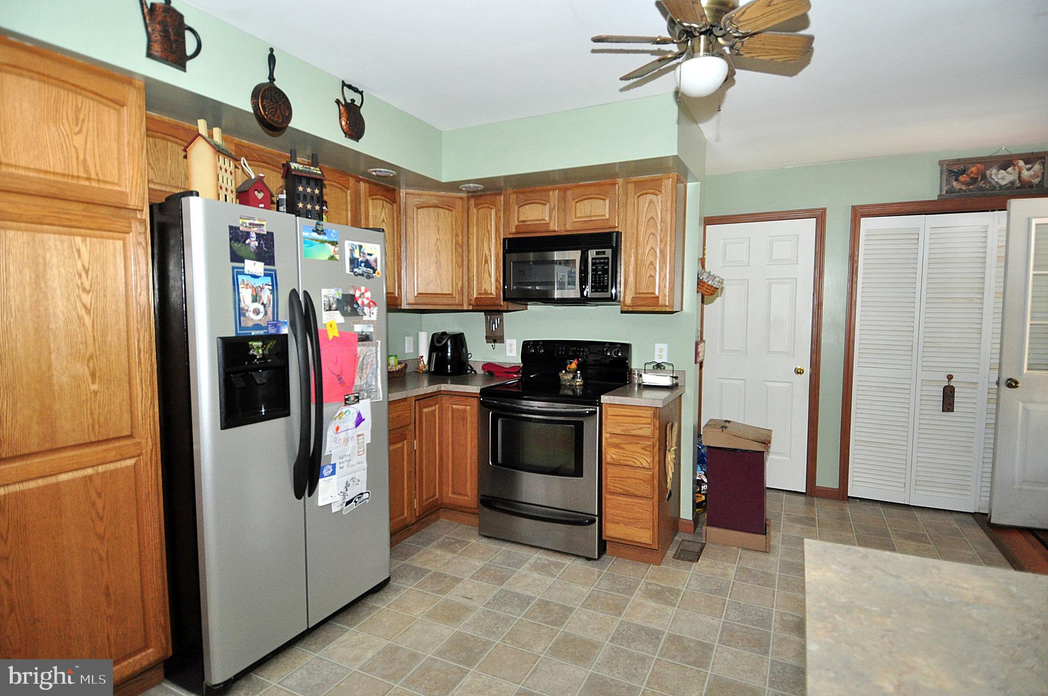475 Morton Grove Road Berkeley Springs, WV 25411 - Photo 8 of 52 Kitchen