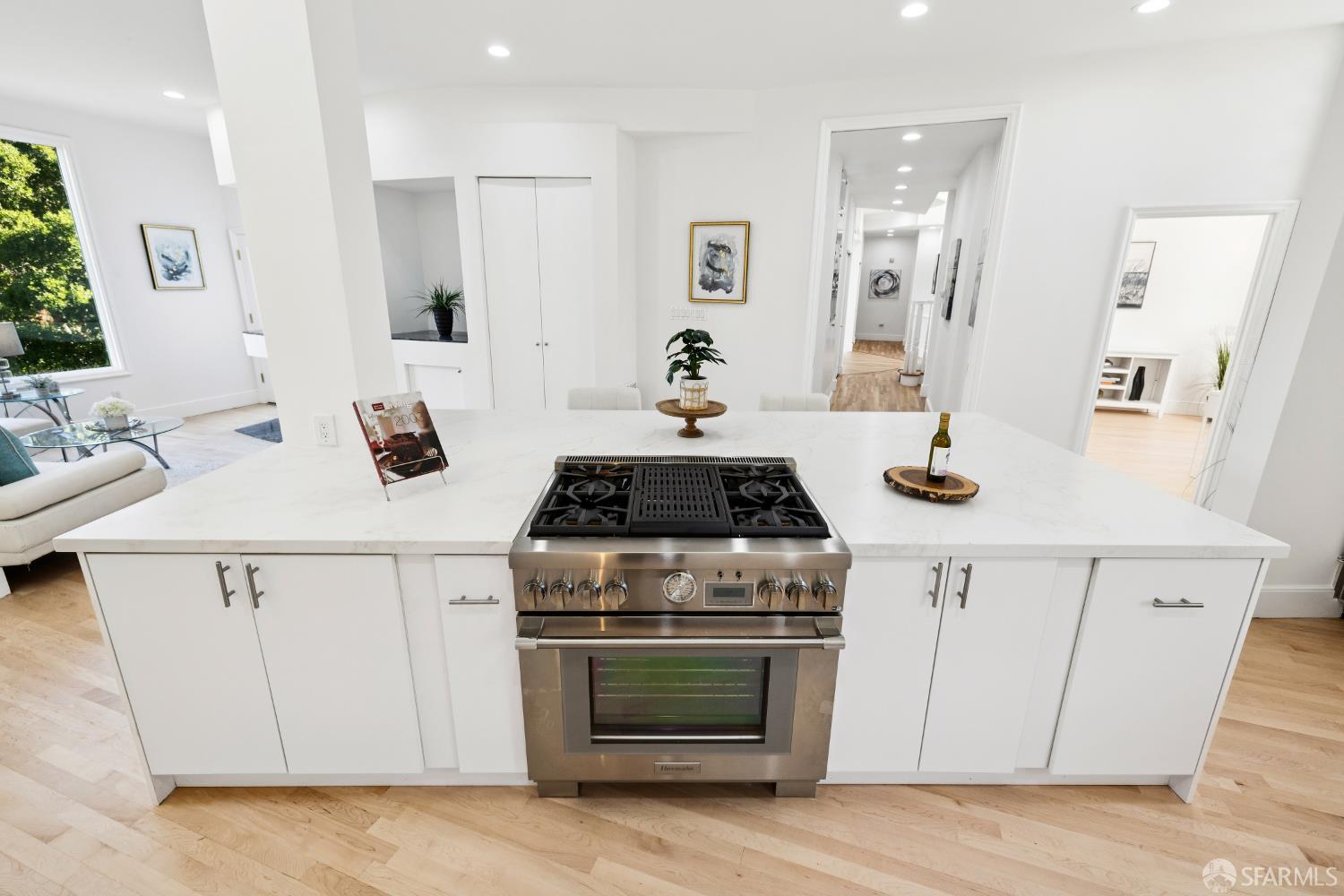 722 Jacaranda Circle Hillsborough, CA 94010 - Photo 17 of 67