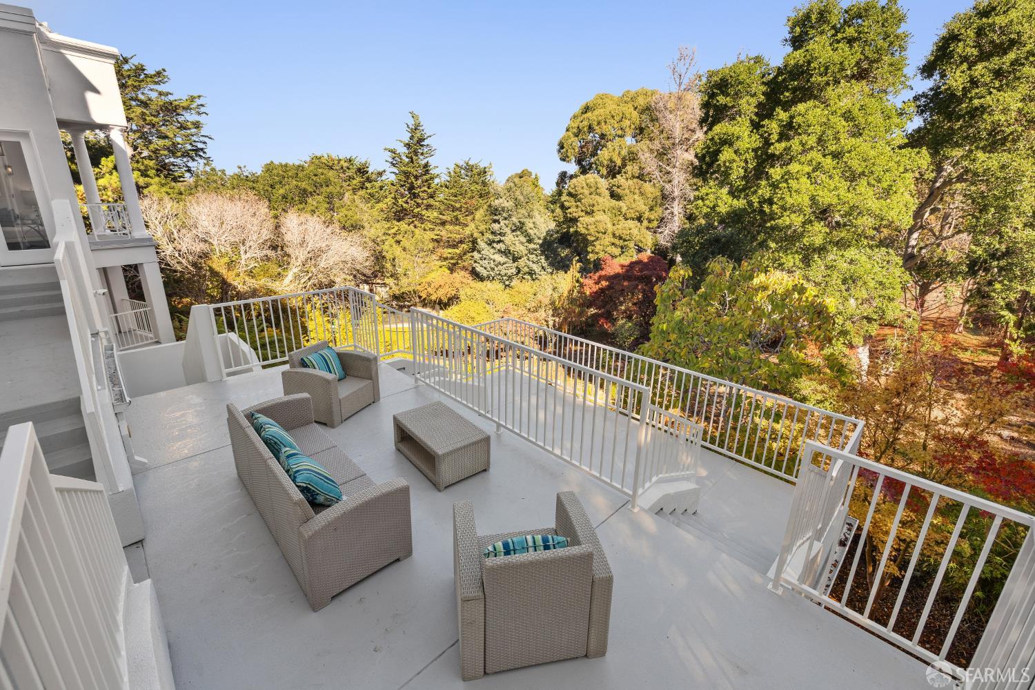 722 Jacaranda Circle Hillsborough, CA 94010 - Photo 20 of 67