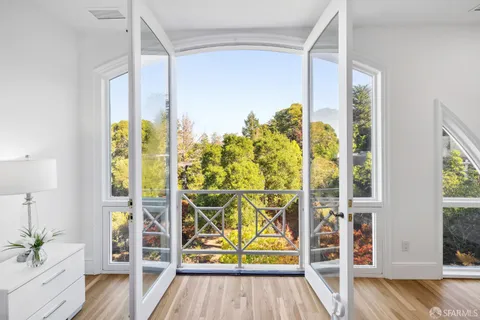 $5,999,000 | 722 Jacaranda Circle, Hillsborough, CA 94010