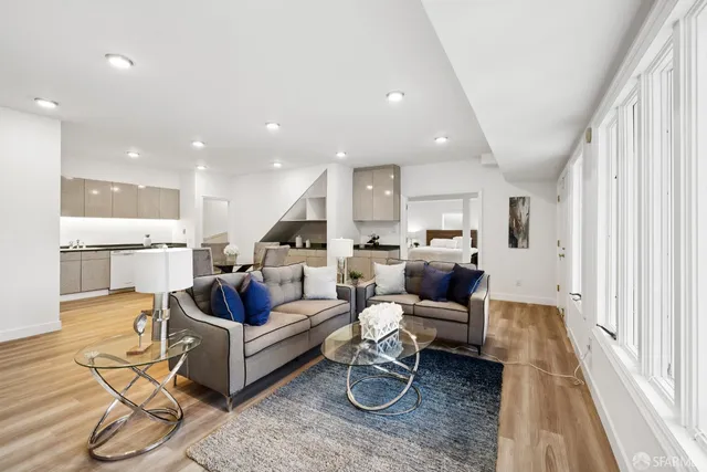 $5,699,000 | 722 Jacaranda Circle, Hillsborough, CA 94010