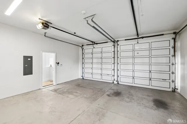 $5,699,000 | 722 Jacaranda Circle, Hillsborough, CA 94010