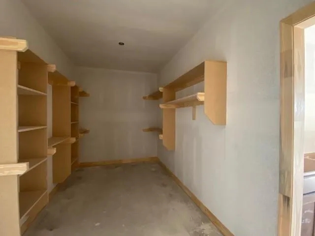 $599,950 | 18615 West 193rd Street, Spring Hill, KS 66083