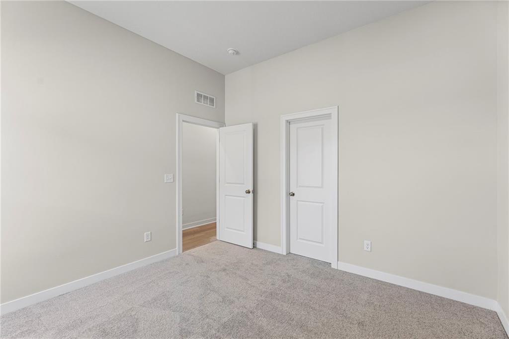 18615 West 193rd Street Spring Hill, KS 66083 - Photo 30 of 47