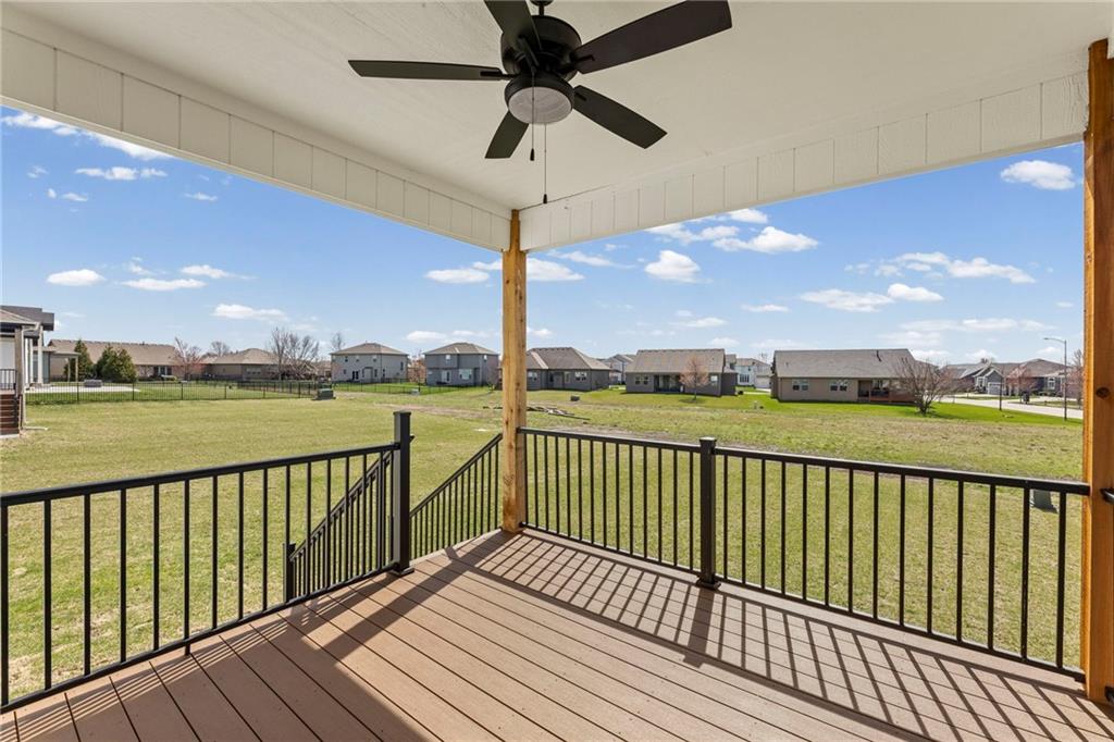 18615 West 193rd Street Spring Hill, KS 66083 - Photo 34 of 47