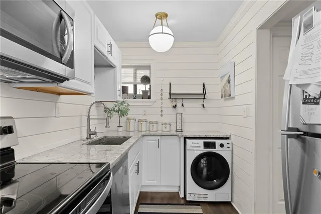 $285,000 | 2256 Pernoshal Court, Atlanta, GA 30338