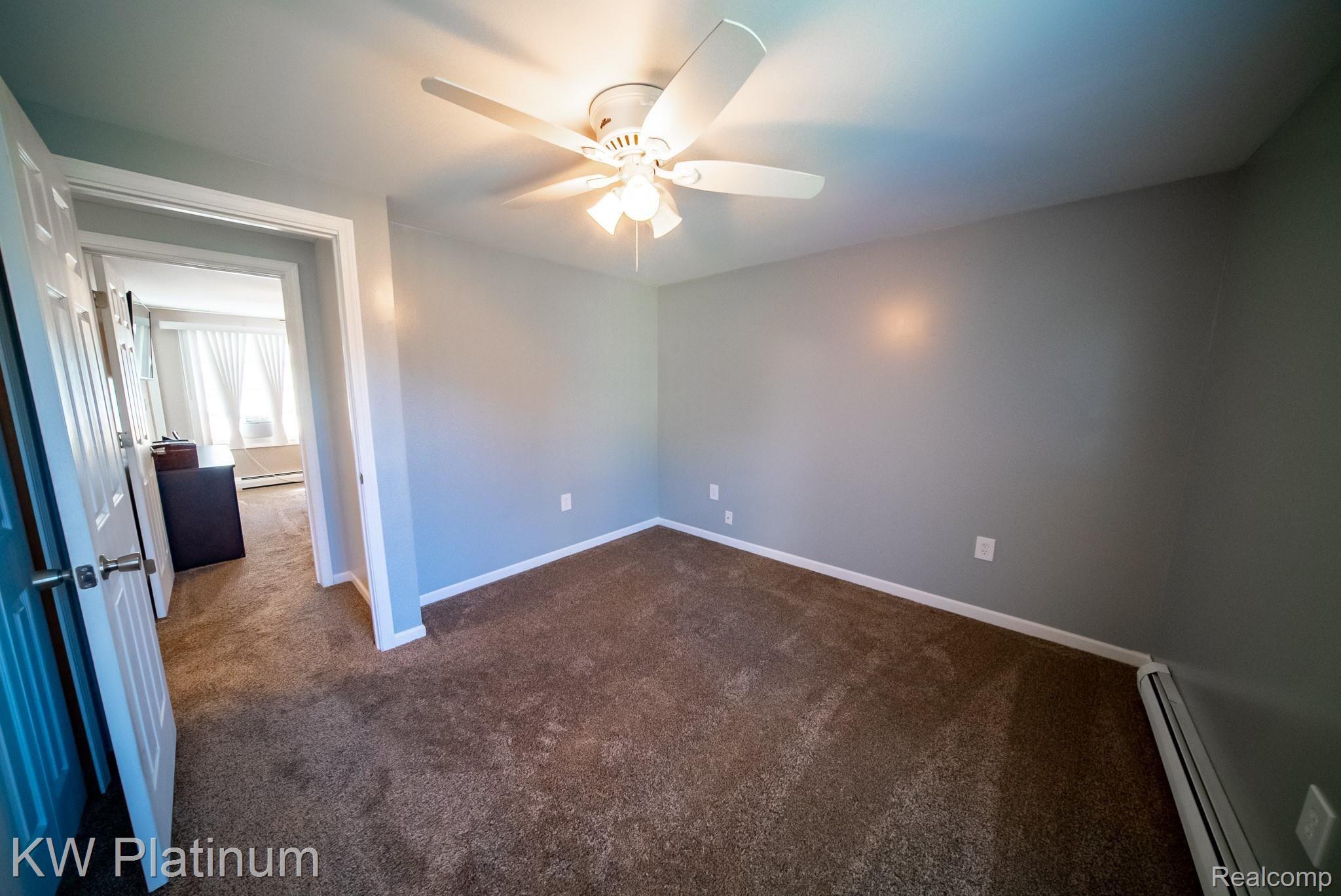 7947 River Road Marine City, MI 48039 - Photo 25 of 39 7947 River Rd-16.jpg