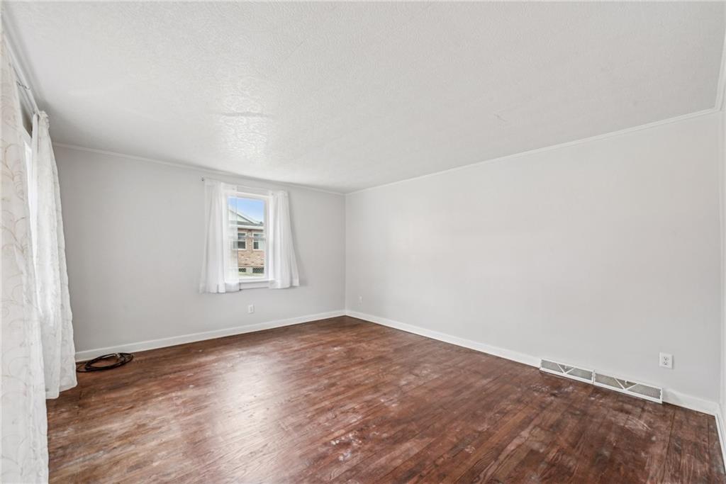 3260 Rainbow Run Road Monongahela, PA 15063 - Photo 3 of 32 Gallery Image 3