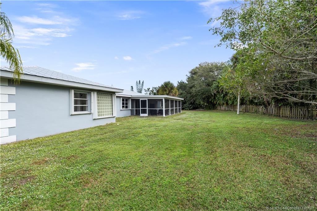 693 Northwest Spruce Ridge Drive Stuart, FL 34994 - Photo 29 of 42 Gallery Image 29