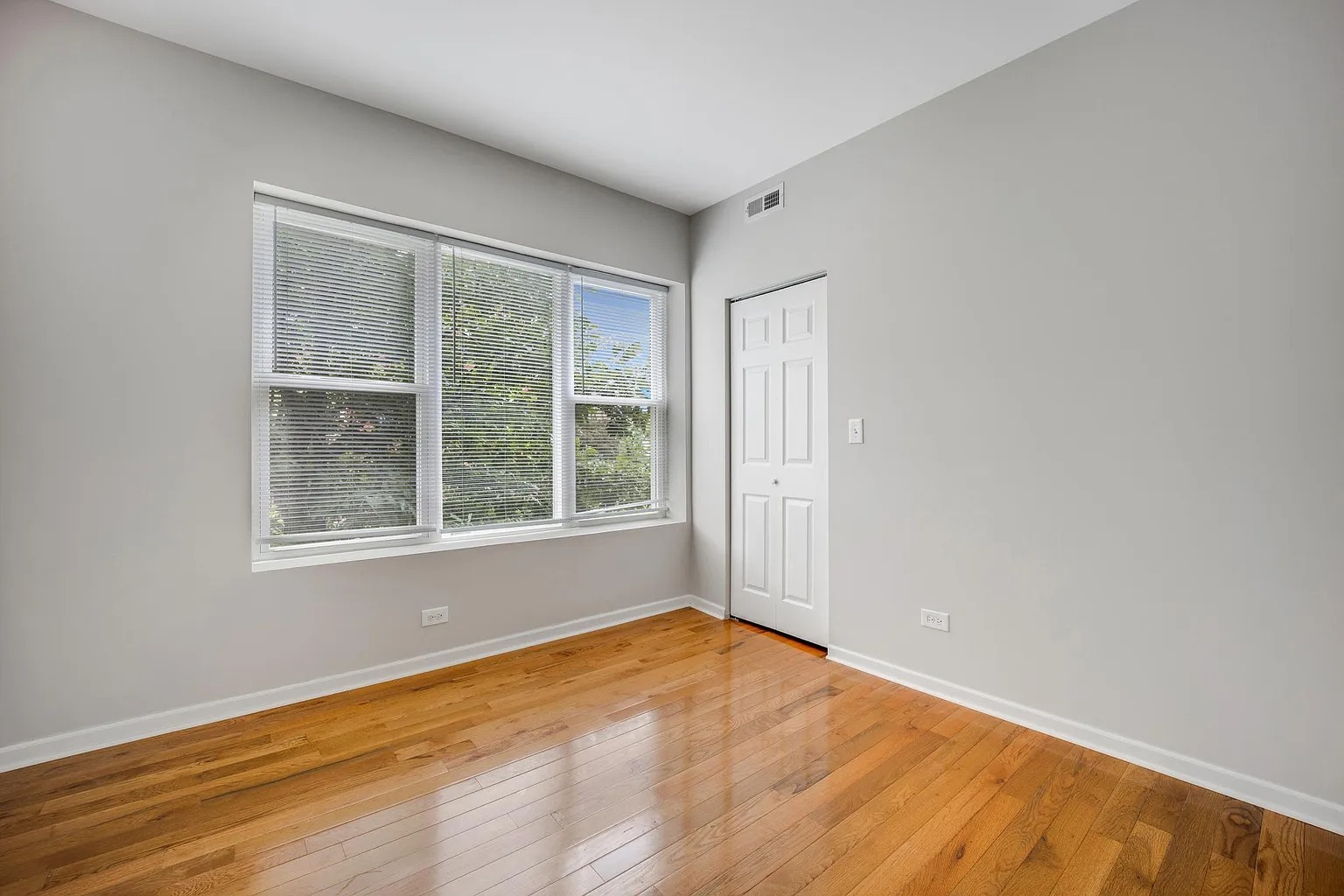 3924 West Altgeld Street, Unit 2 Chicago, IL 60647 - Photo 7 of 11