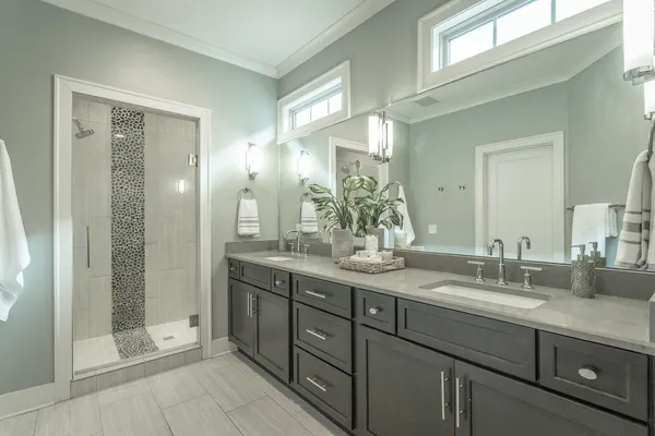 $3,750 | 1710 Long Street, Chattanooga, TN 37408