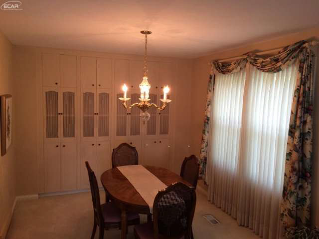 7055 Brewer Road Flint, MI 48507 - Photo 14 of 33 21181298-14.JPG