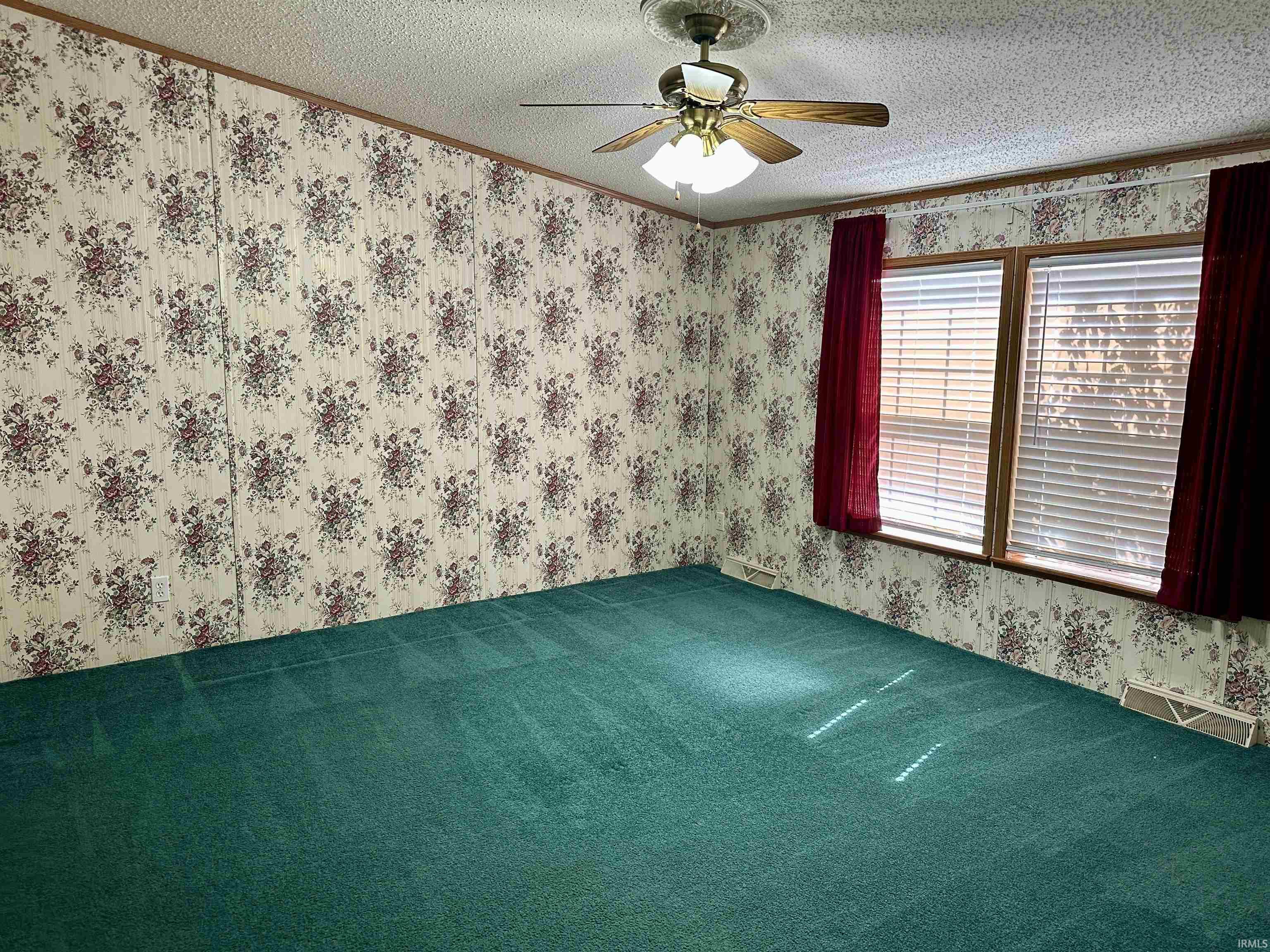 702 South 3rd Street Flora, IN 46929 - Photo 12 of 23 Gallery Image 12