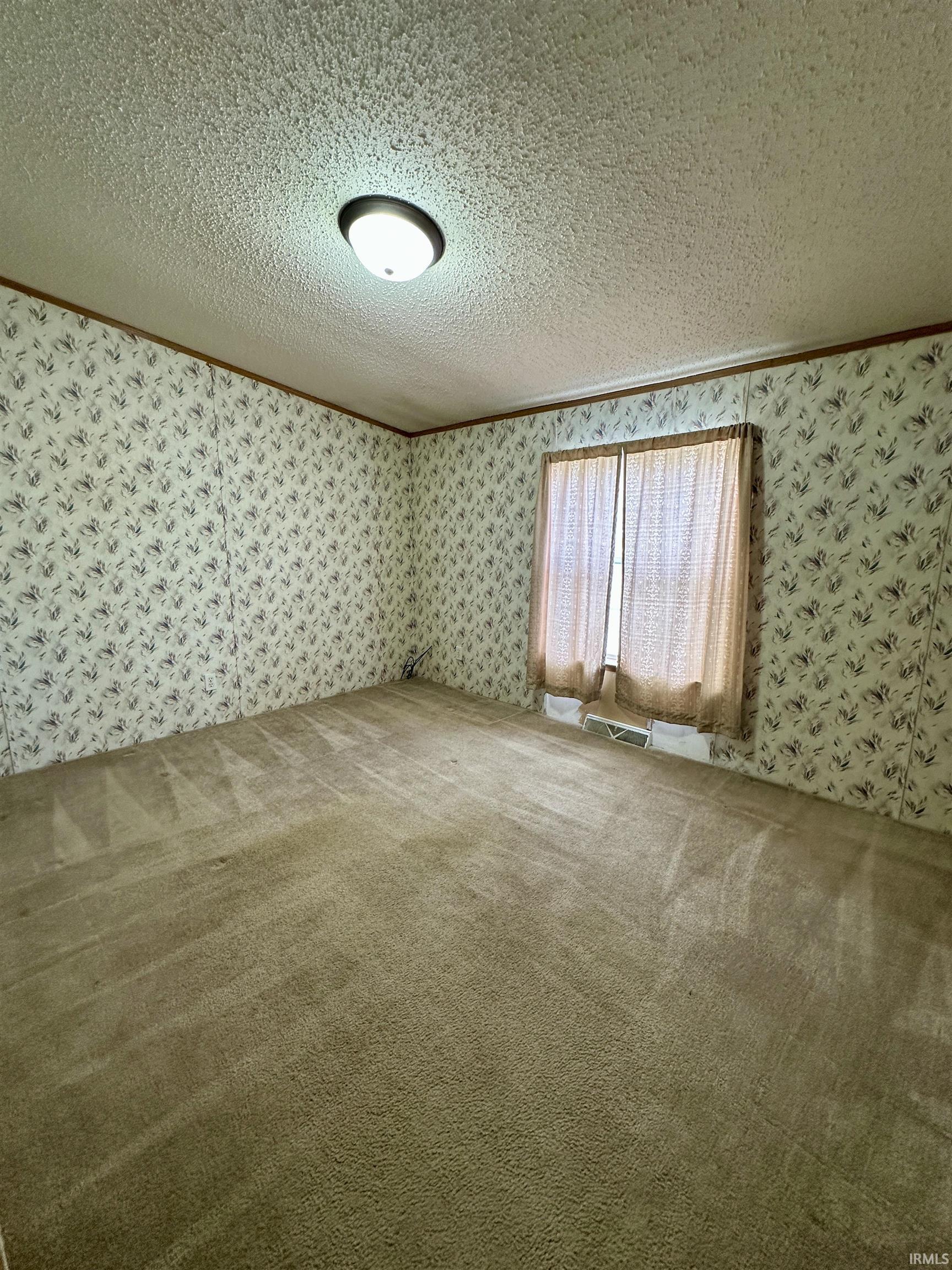 702 South 3rd Street Flora, IN 46929 - Photo 18 of 23 Gallery Image 18