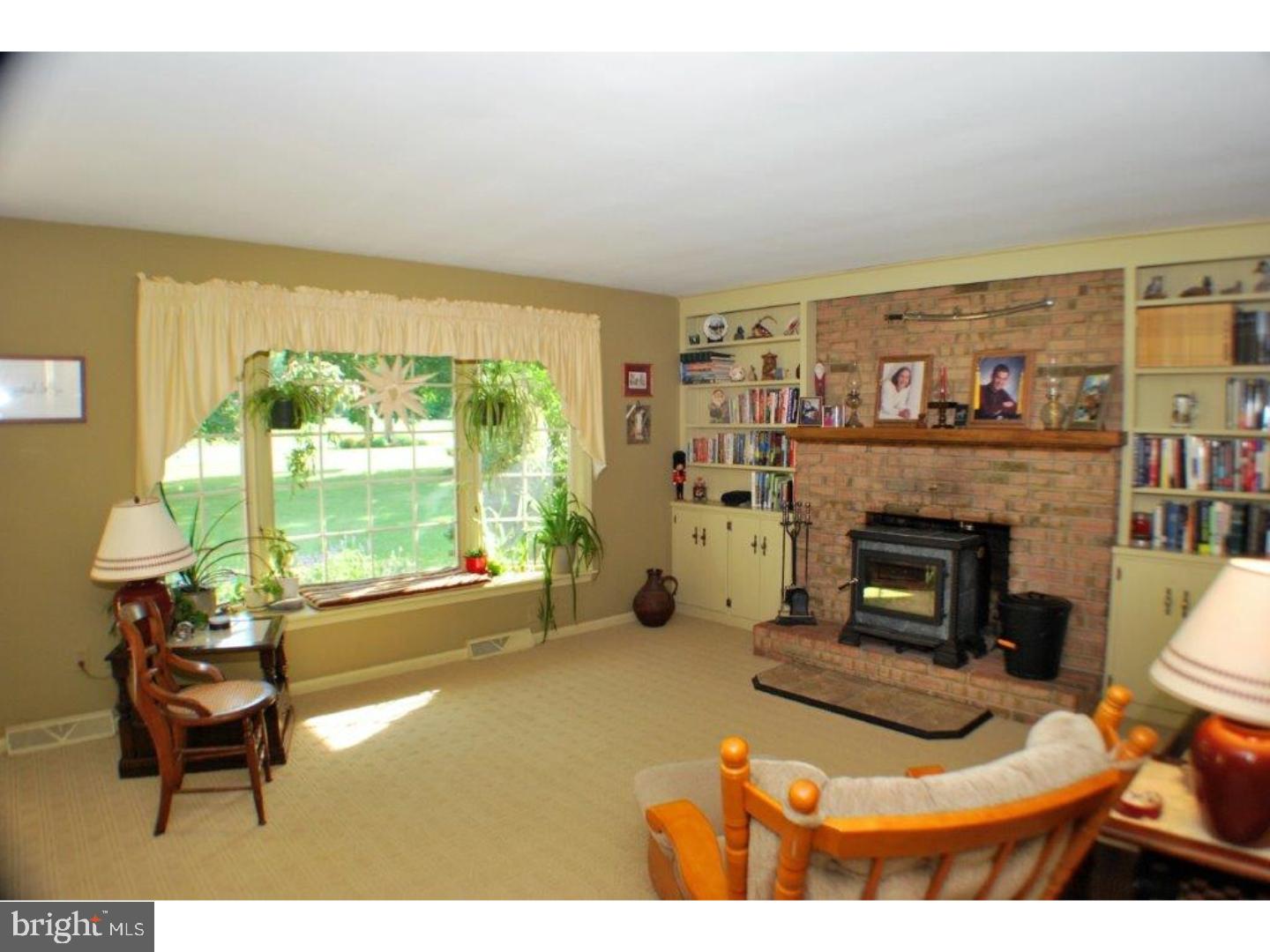 345 Old Morris Road Harleysville, PA 19438 - Photo 6 of 19 Living Room