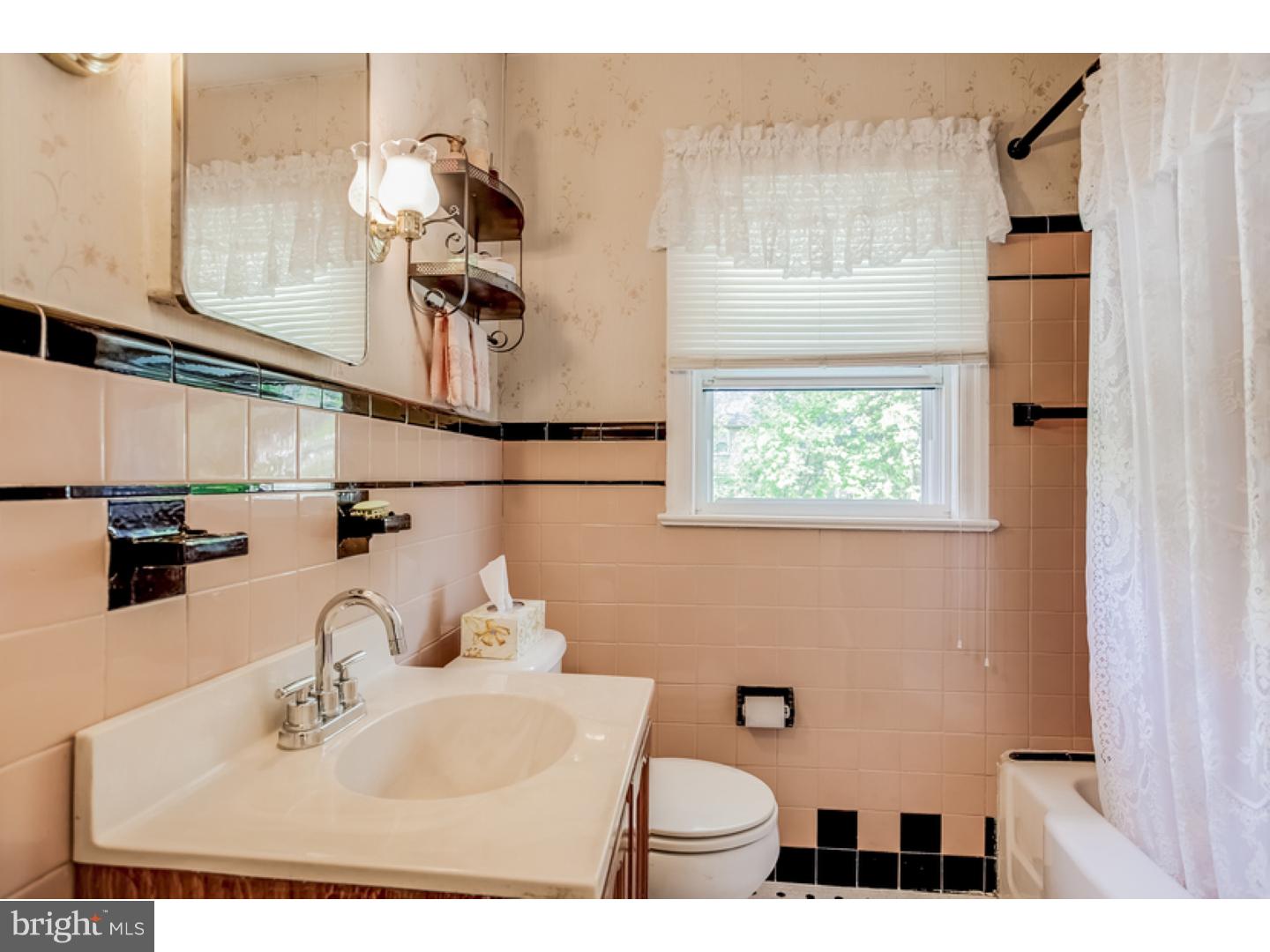 417 Copley Road Barrington, NJ 08033 - Photo 16 of 20
