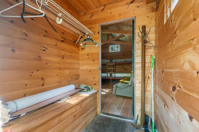 $210,000 | 11043 Highway 8, Floodwood, MN 55736