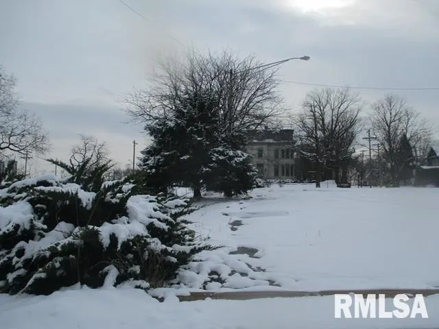 $75,000 | 1003-07-13 1003-07-13 North Street, Peoria, IL 61604