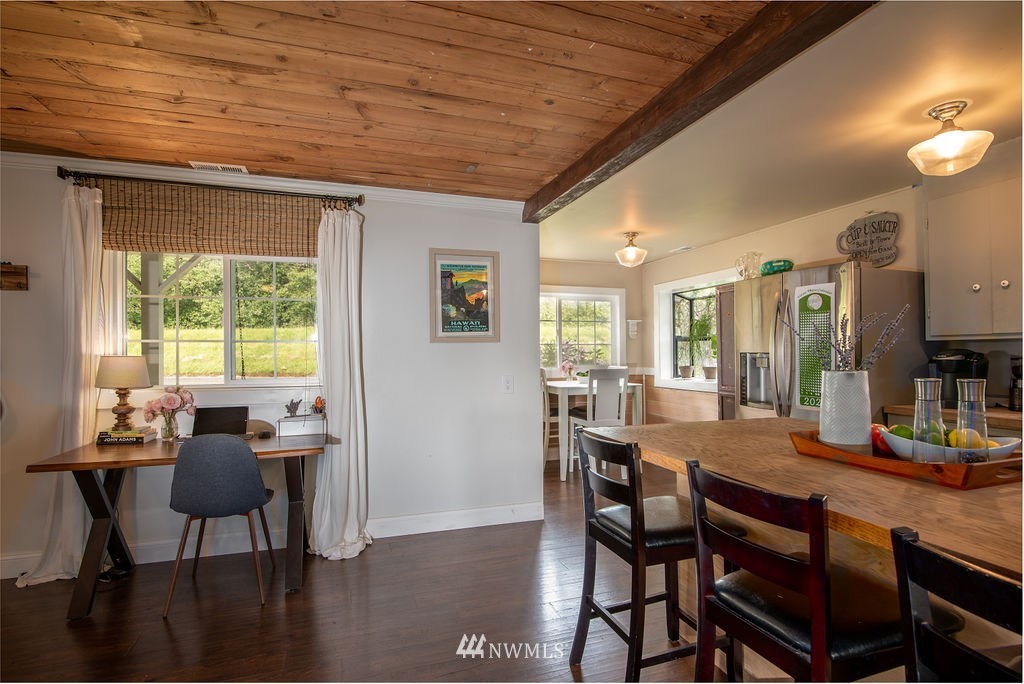 16250 Penn Road Mount Vernon, WA 98273 - Photo 12 of 40 Gallery Image 12