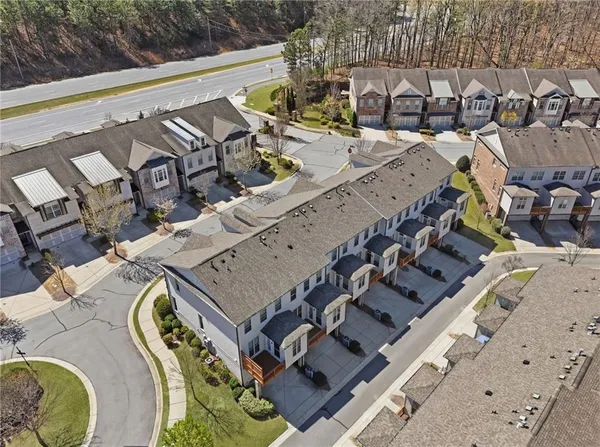$470,000 | 2051 Glenview Park Circle, Duluth, GA 30097