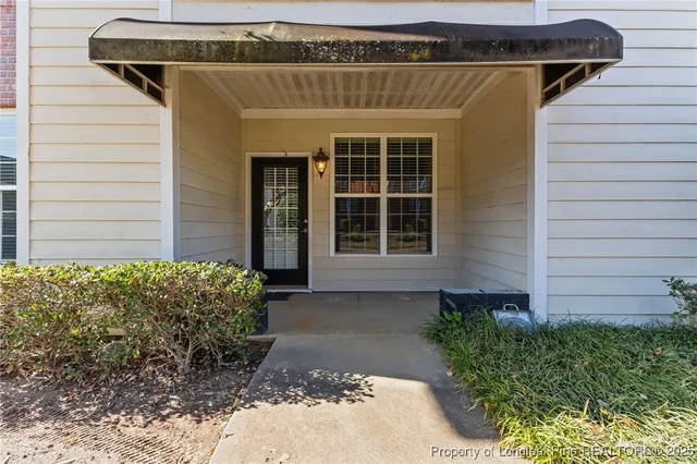 $183,000 | 1908 Harcourt Circle, Unit 104, Fayetteville, NC 28304