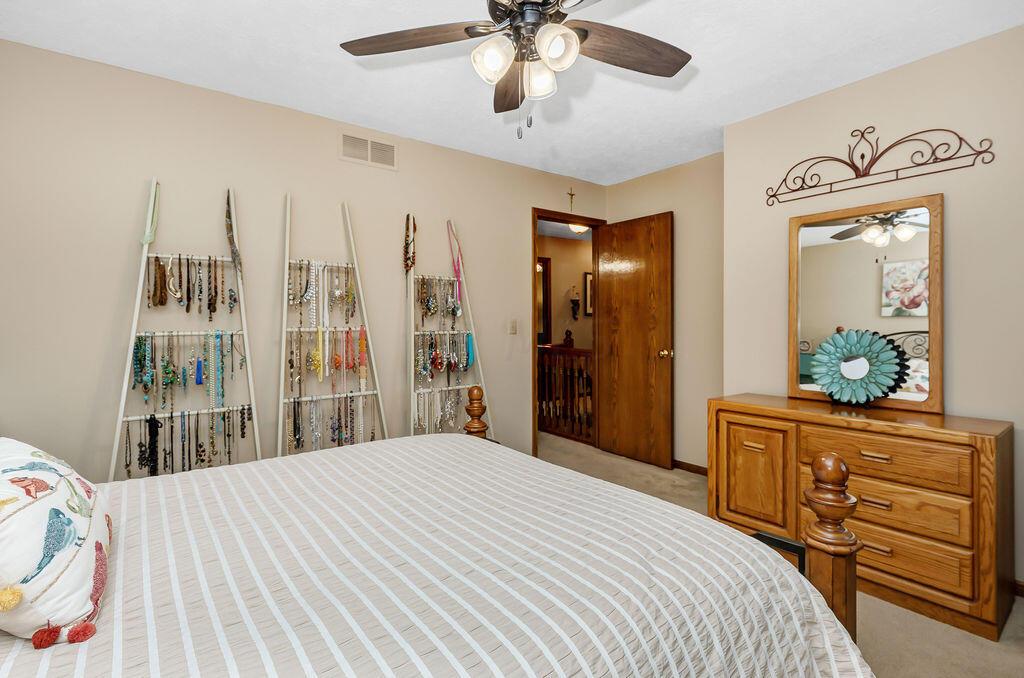 880 Riva Ridge Boulevard Gahanna, OH 43230 - Photo 62 of 79 NEUTRAL CARPETING & PAINT