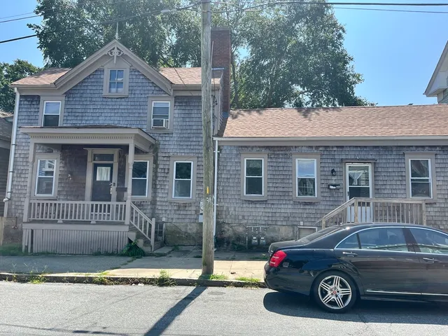 $380,000 | 64-66 Bedford Street, New Bedford, MA 02740