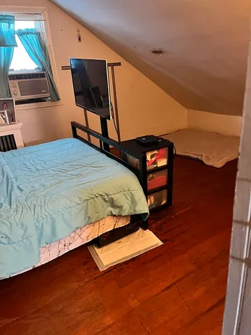 $380,000 | 64-66 Bedford Street, New Bedford, MA 02740