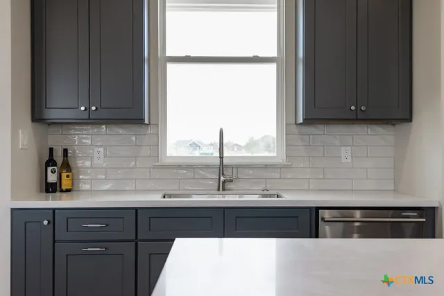 $419,900 | 243 Honeycomb, Victoria, TX 77904