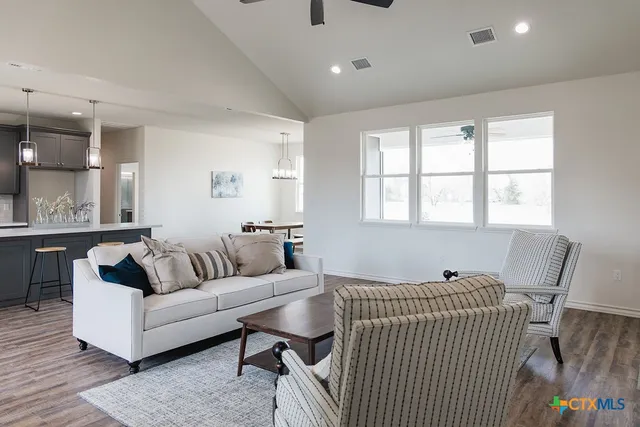 $419,900 | 243 Honeycomb, Victoria, TX 77904