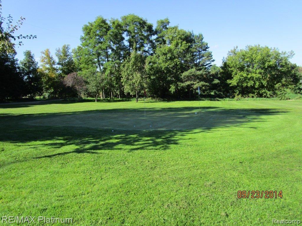 10189 Faussett Road Fenton, MI 48430 - Photo 32 of 65