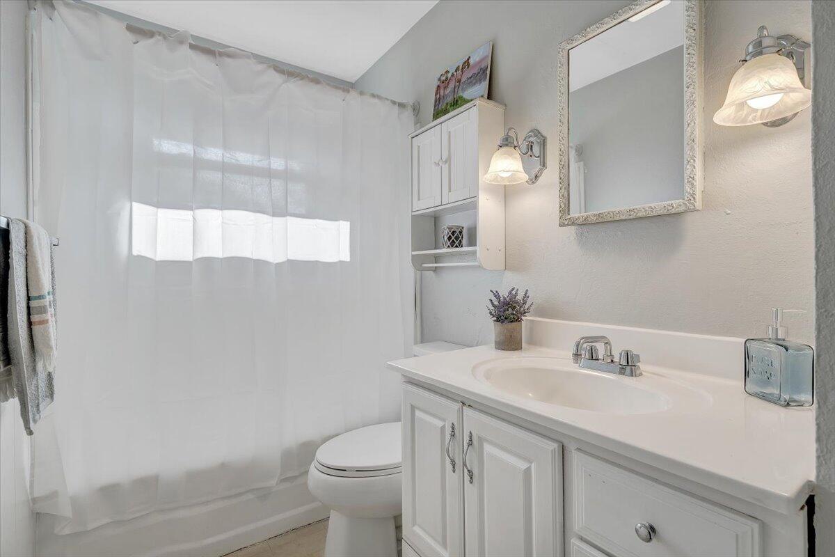 1926 Langdon Road Southwest Roanoke, VA 24015 - Photo 9 of 20 08-MIB09887