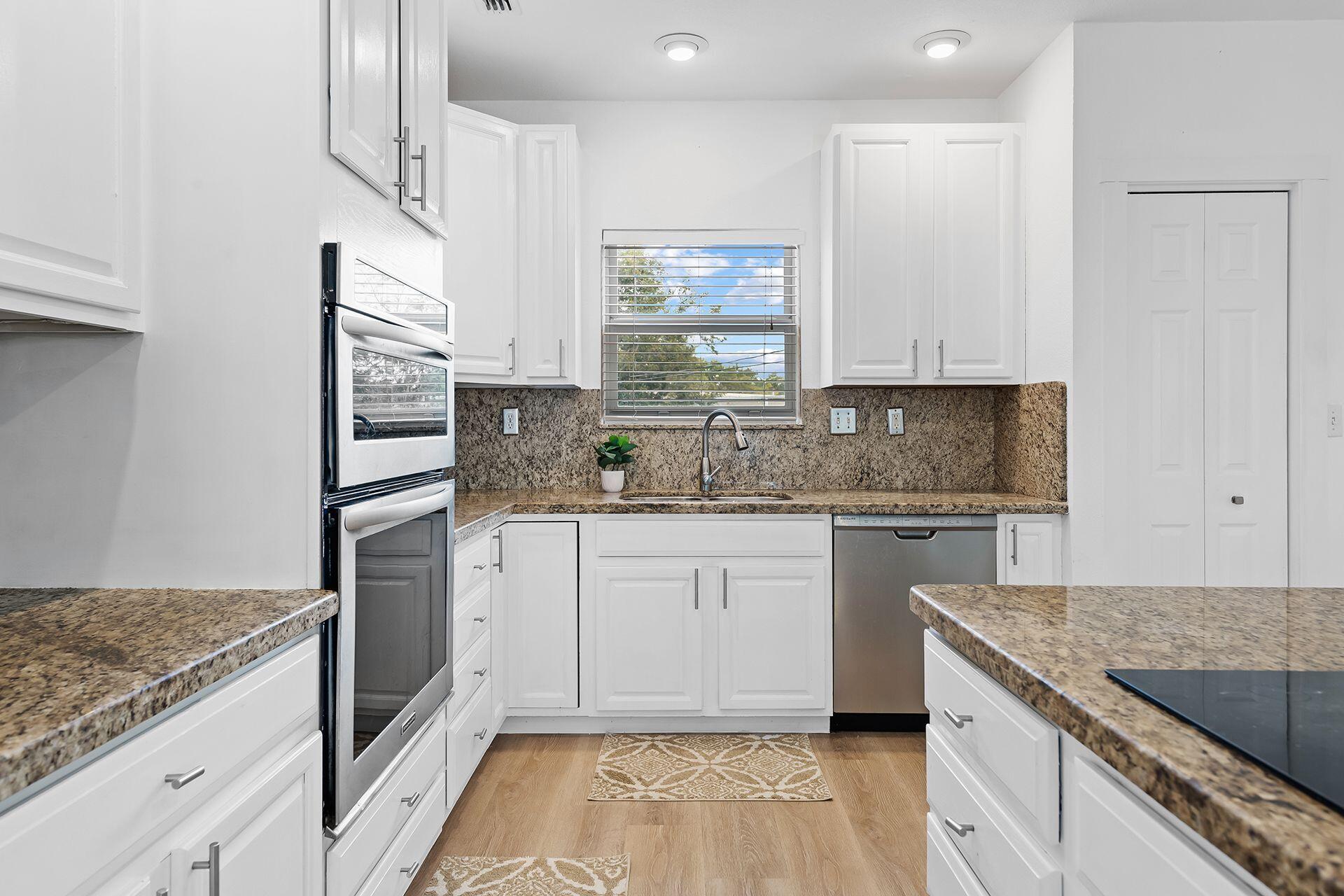 21 Mockingbird Road Key Largo, FL 33037 - Photo 14 of 38 2019 kitchen remodel