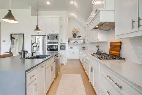 $659,990 | 2411 Cornerstone Drive, Mansfield, TX 76063