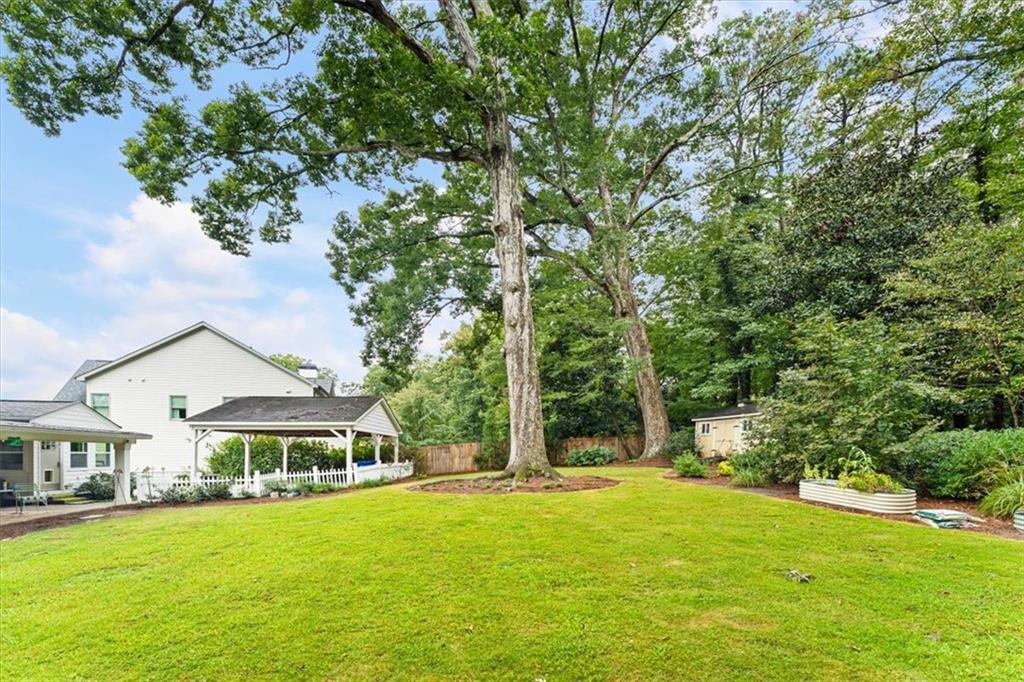 2838 North Thompson Road Northeast Atlanta, GA 30319 - Photo 6 of 9 Gallery Image 6