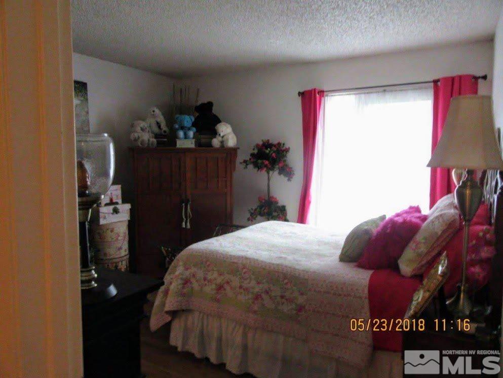 2356 Roundhouse Road Sparks, NV 89431 - Photo 12 of 14 Photo 12