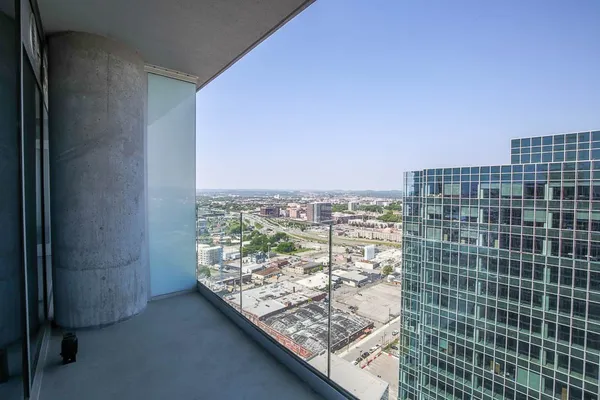 $5,850 | 1616 West End Avenue, Unit 2706, Nashville, TN 37203