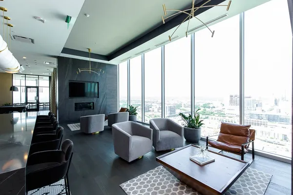 $5,850 | 1616 West End Avenue, Unit 2706, Nashville, TN 37203