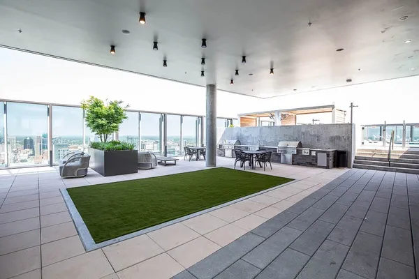 $5,850 | 1616 West End Avenue, Unit 2706, Nashville, TN 37203