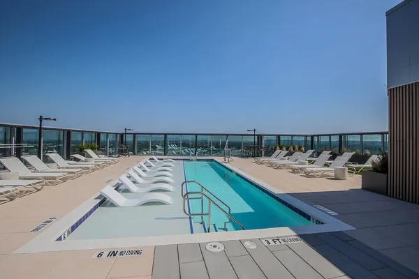 $5,850 | 1616 West End Avenue, Unit 2706, Nashville, TN 37203